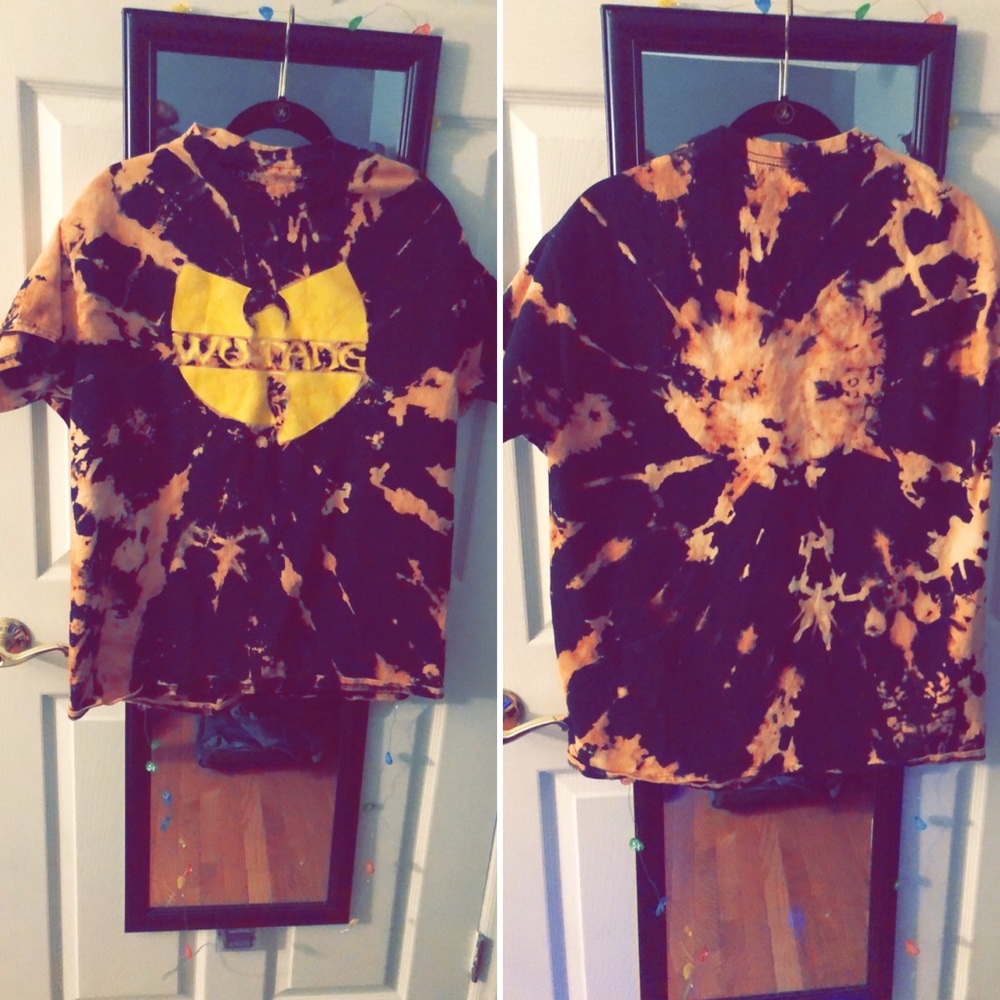 WUTANG Reverse TieDye Tshirt LG